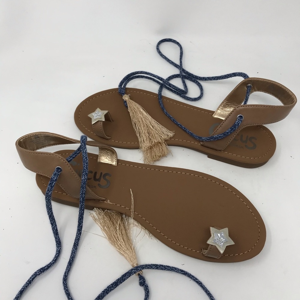Circus Sam Edelman Binx Tassel Star Lace Sandals - Picture 7 of 8